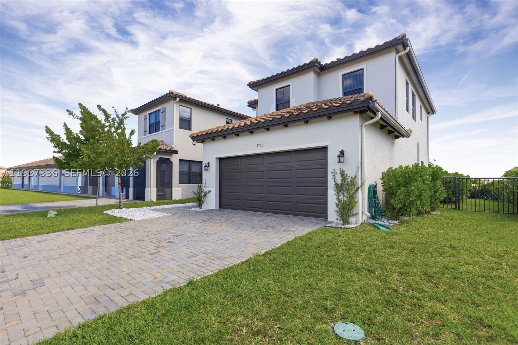 5700 Argento Property Photo 36