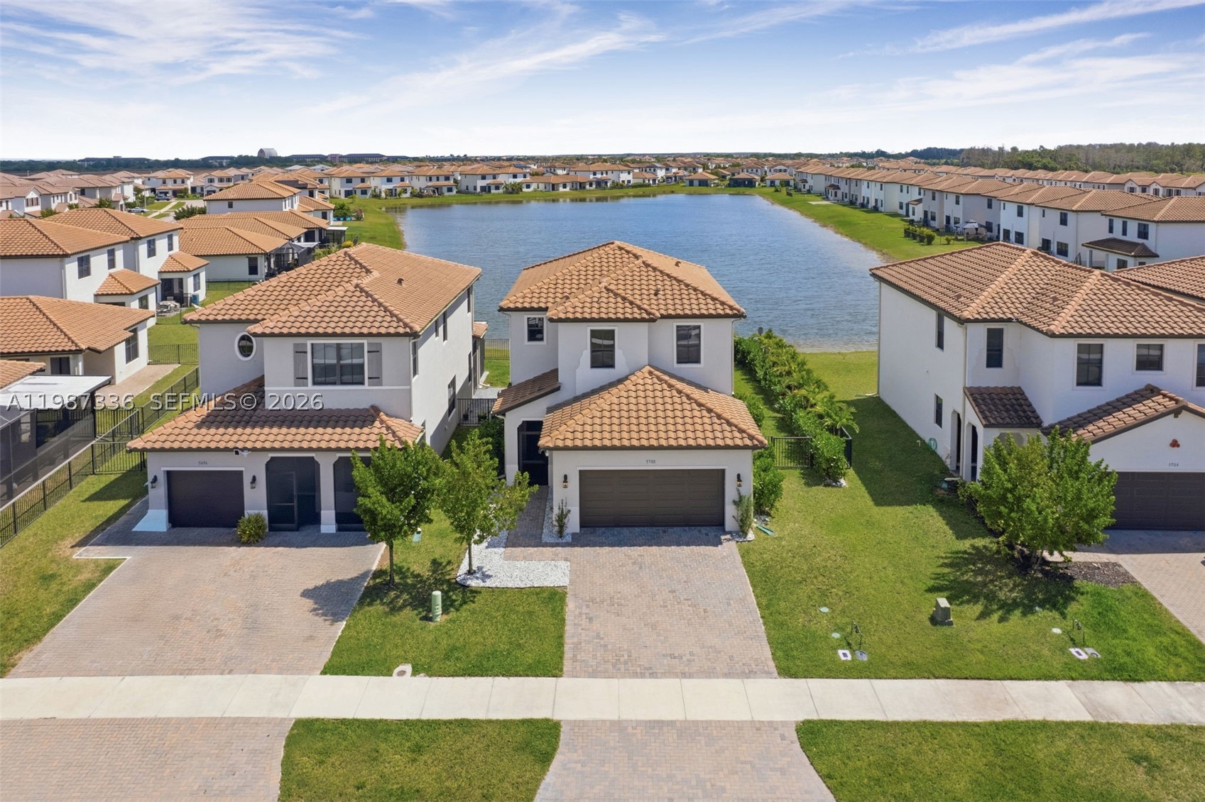 5700 Argento Property Photo 40