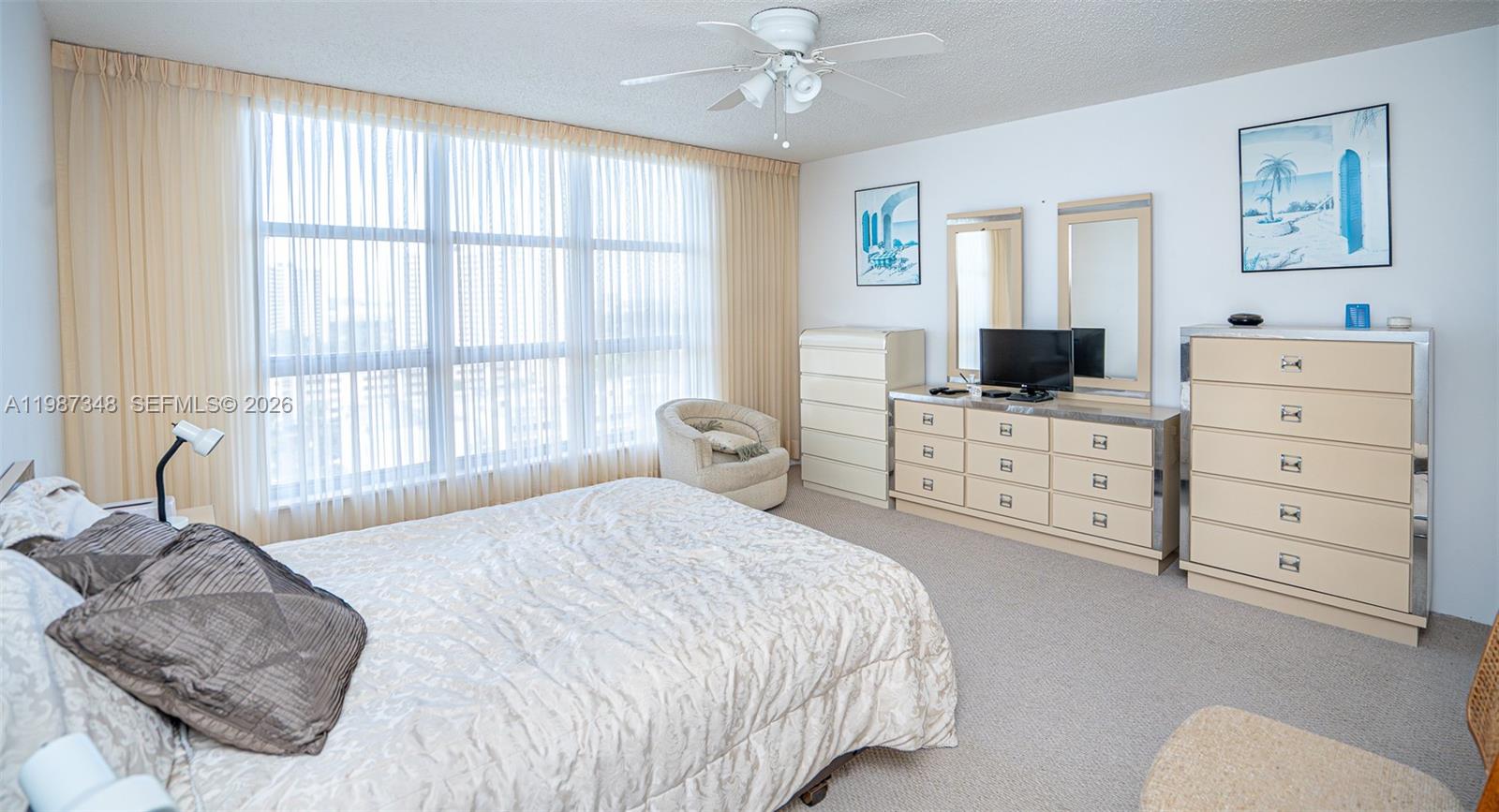 3530 Mystic Pointe Dr 1401 Property Photo 32