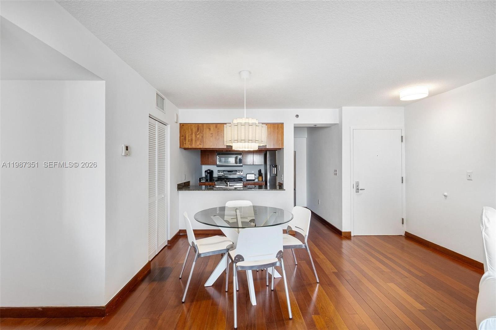 1200 Brickell Bay Dr 2824 Property Photo 8