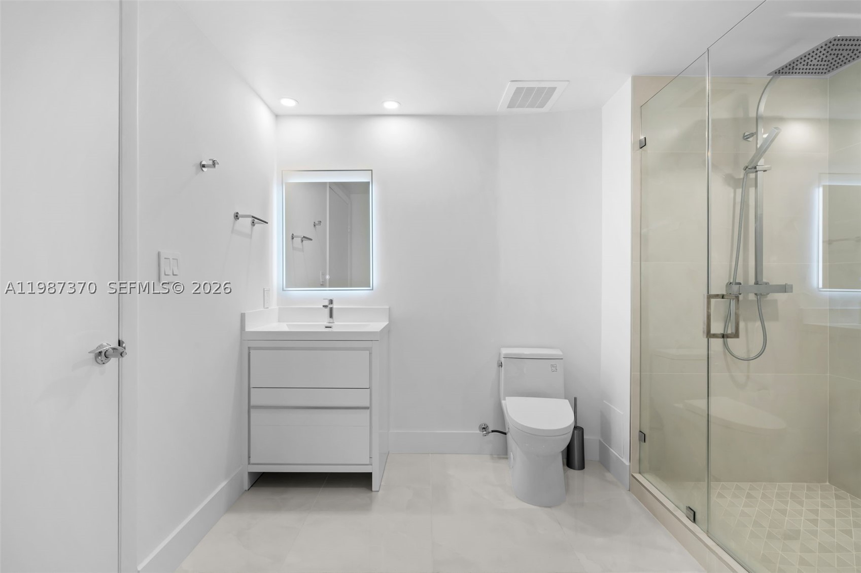 1850 S Ocean Dr 4206 Property Photo 17