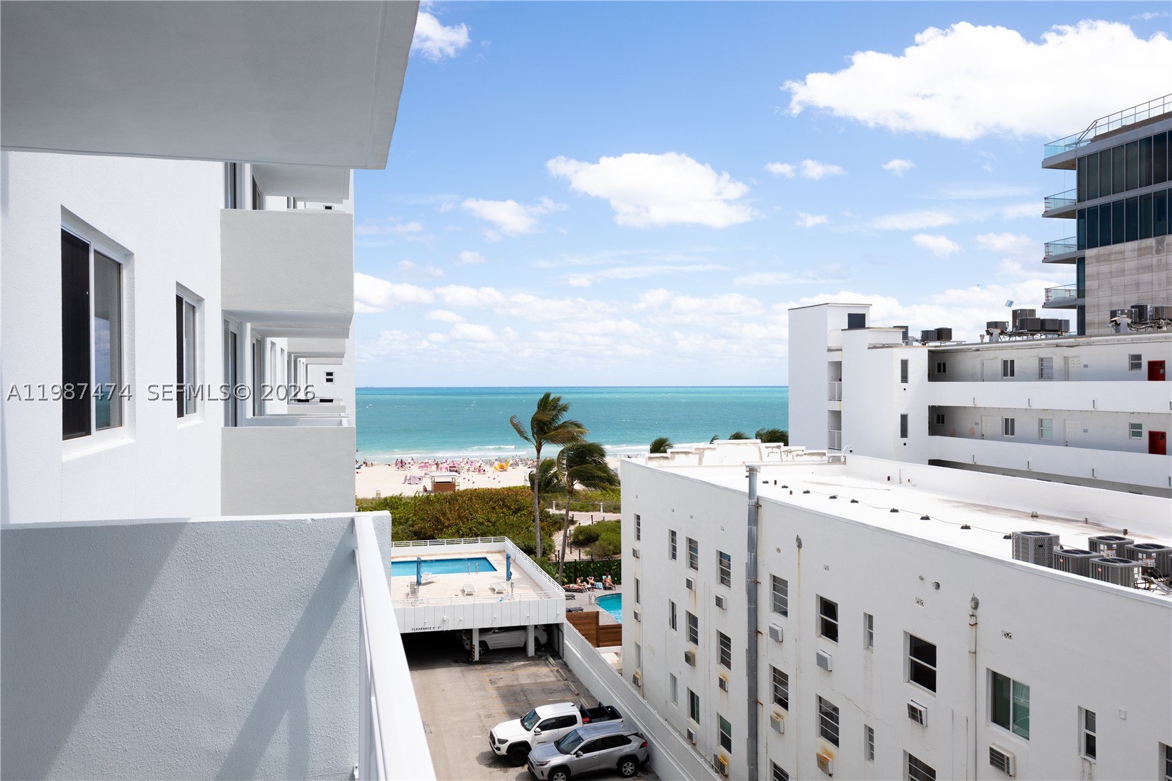 345 Ocean Dr 607 Property Photo 18