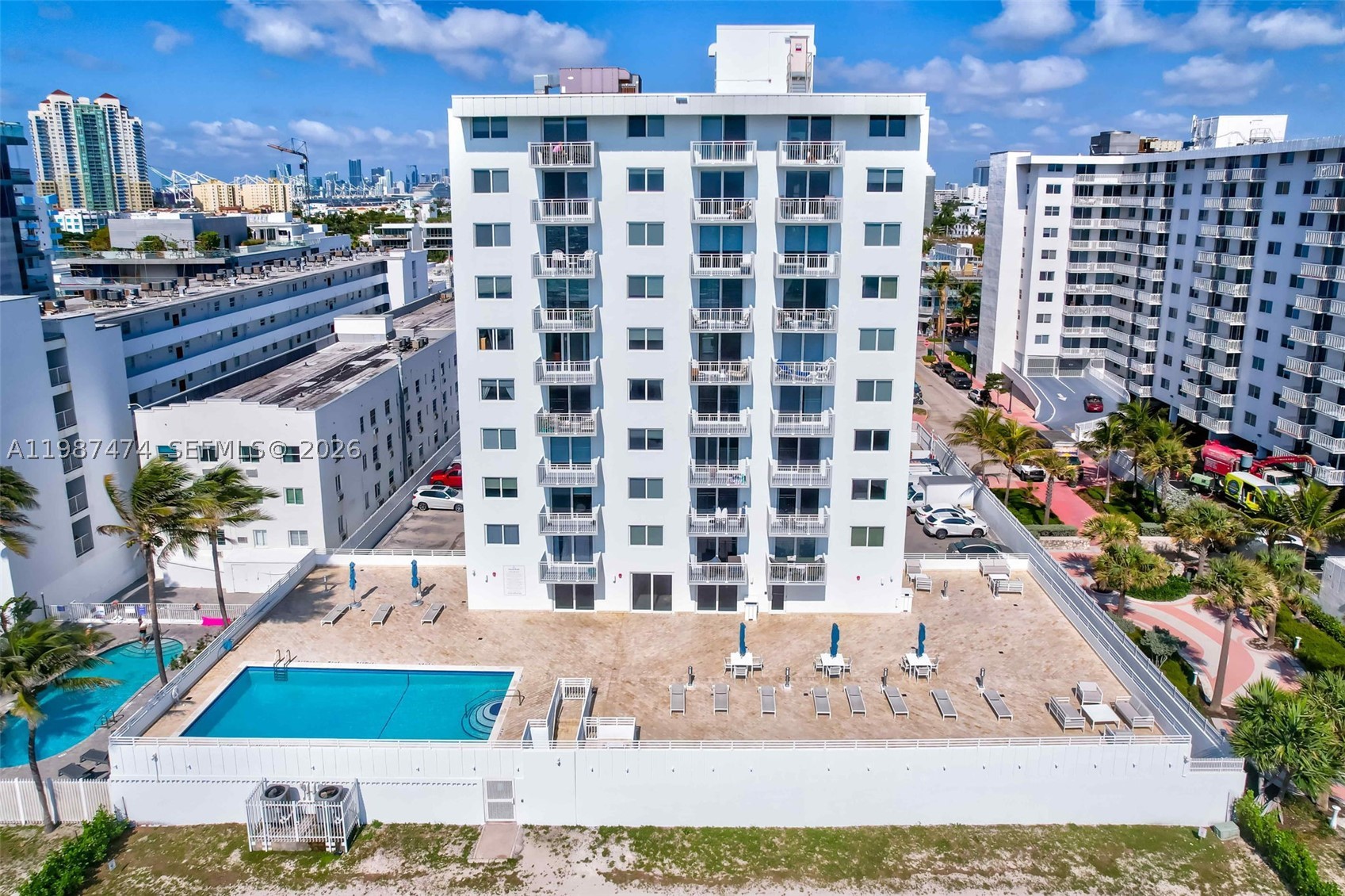 345 Ocean Dr 607 Property Photo 22