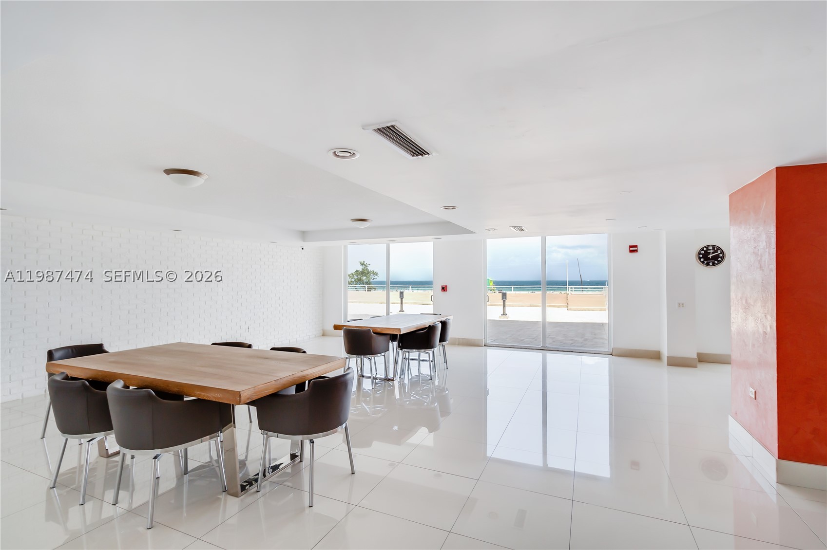345 Ocean Dr 607 Property Photo 28