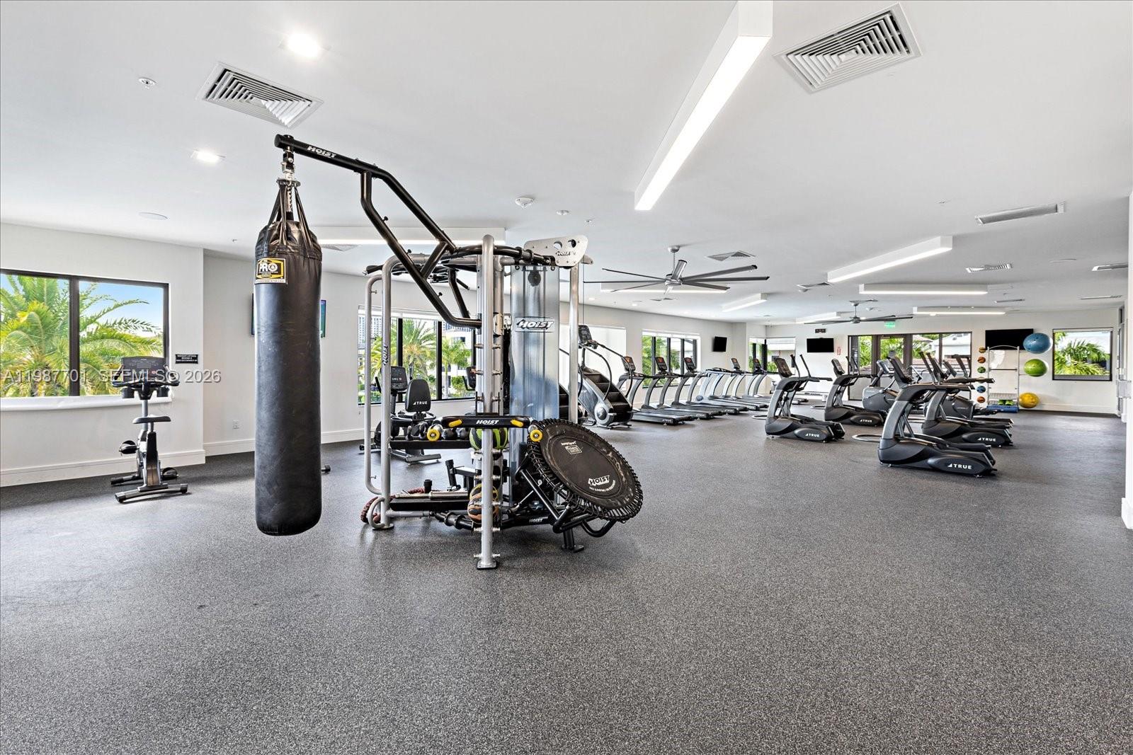 4346 Nw 81st Ave Property Photo 48