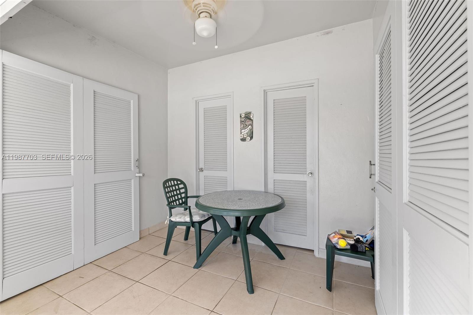 5055 Collins Ave Cab14 Property Photo 4