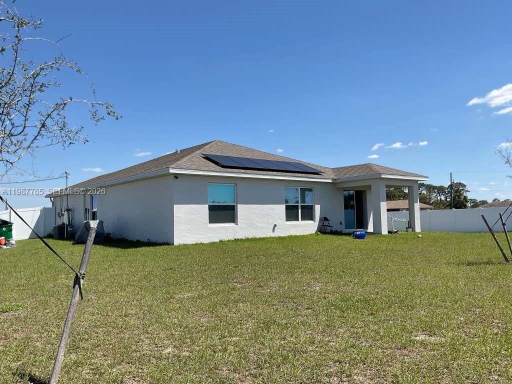 9013 Meadow Cir Property Photo 3