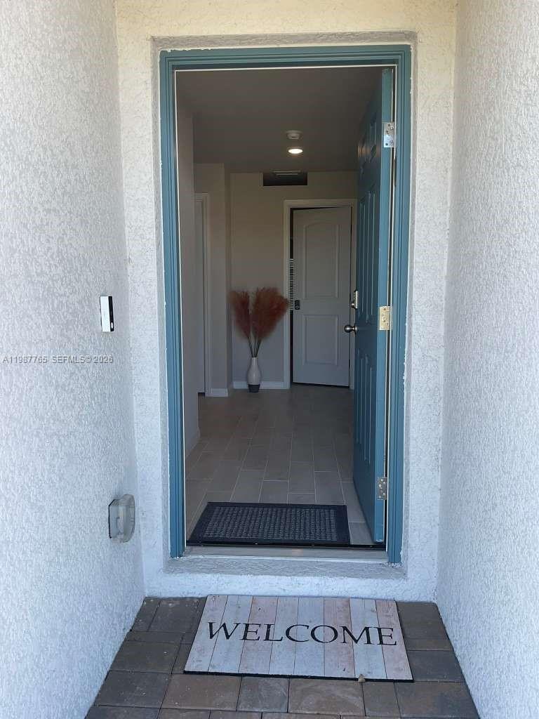 9013 Meadow Cir Property Photo 4