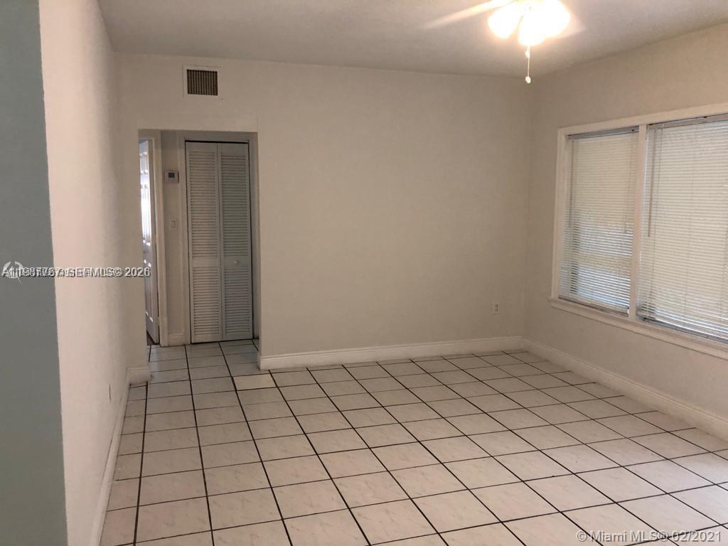 1791 Marseille Dr Property Photo 8