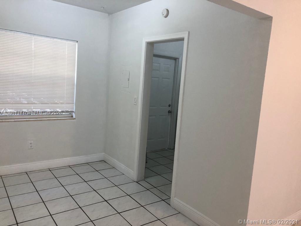 1791 Marseille Dr Property Photo 9