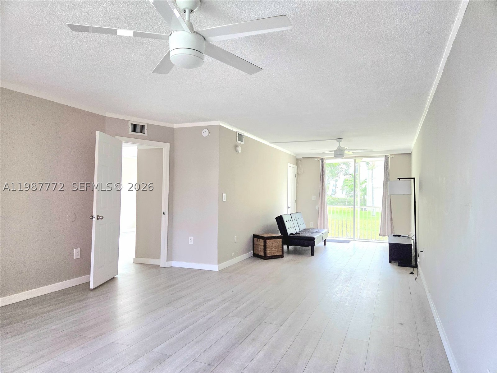 1700 Ne 191st St 100 Property Photo 11