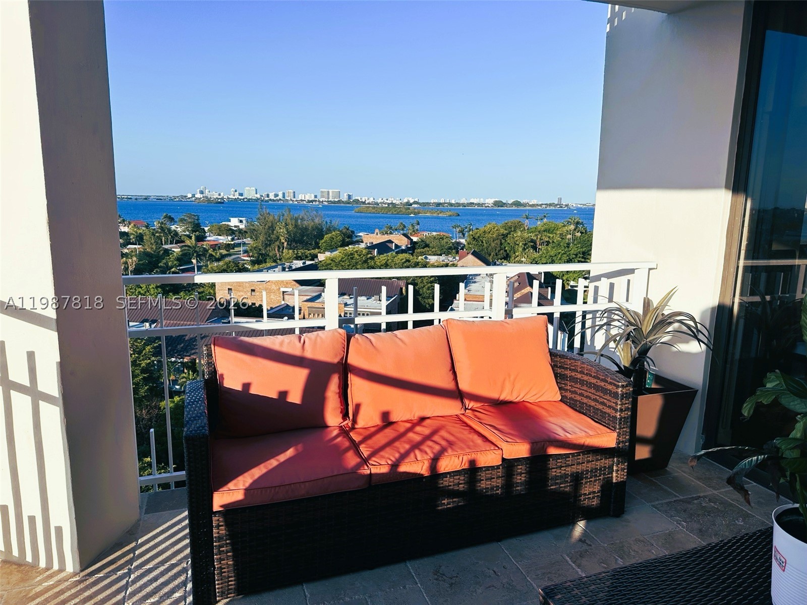 1000 Quayside Ter 1101 Property Photo 4