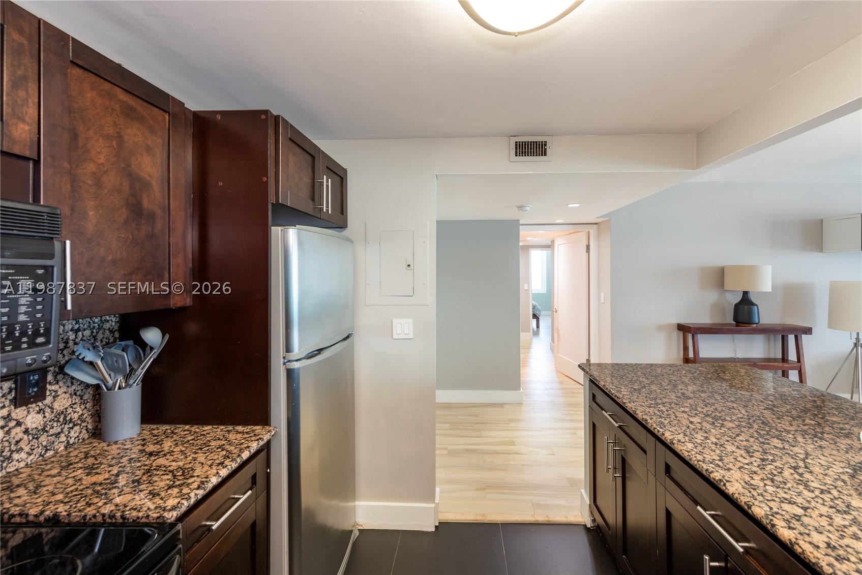 2301 Collins Ave 1009 Property Photo 16