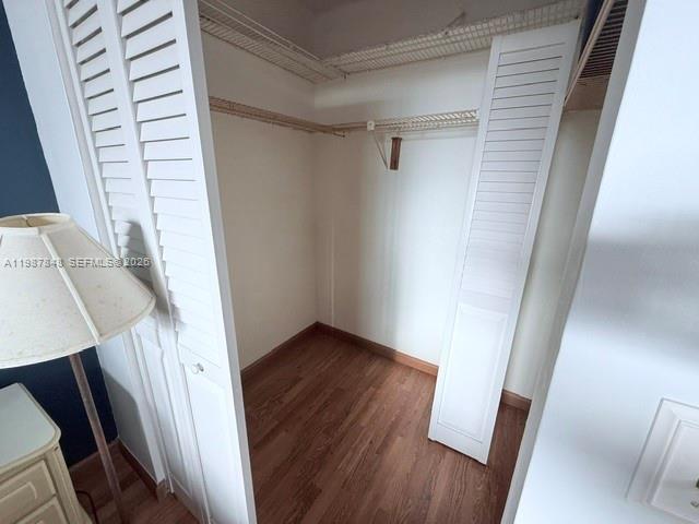 2841 Somerset Dr 305 Property Photo 25