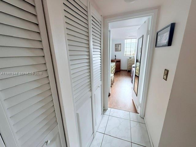 2841 Somerset Dr 305 Property Photo 26