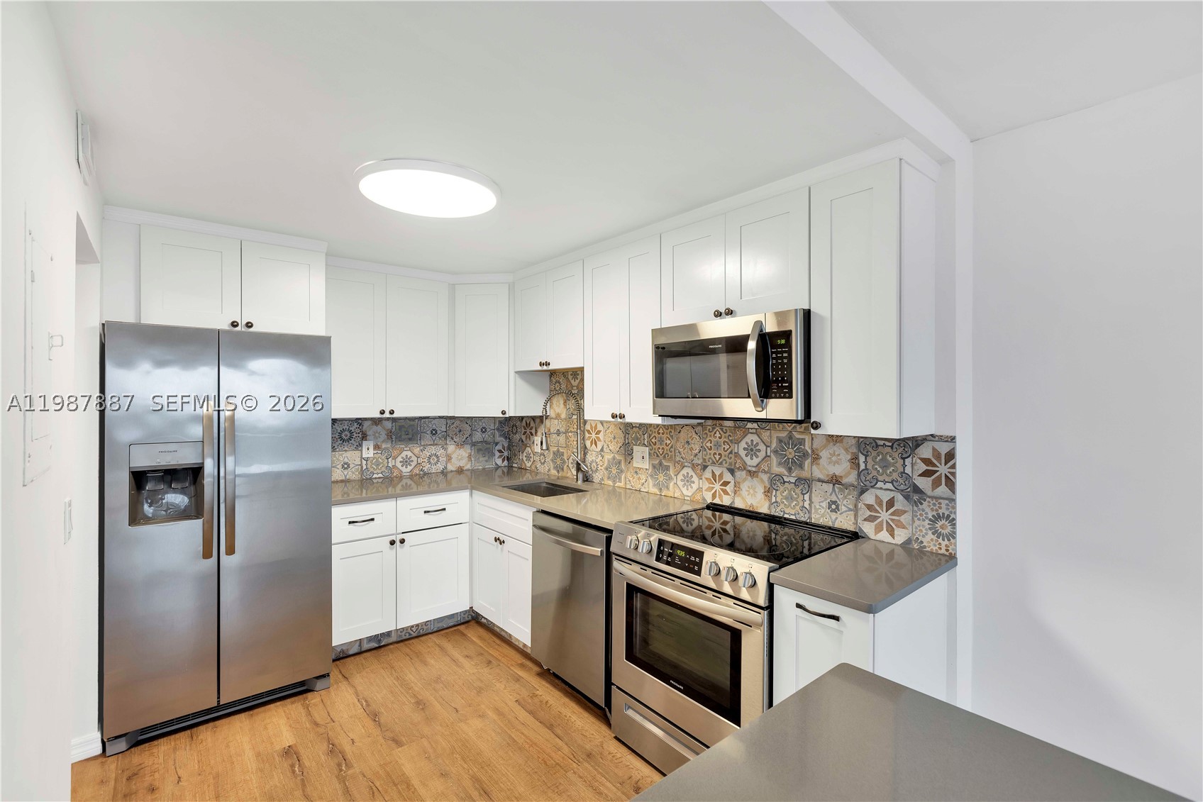 13499 Biscayne Blvd 613 Property Photo 4