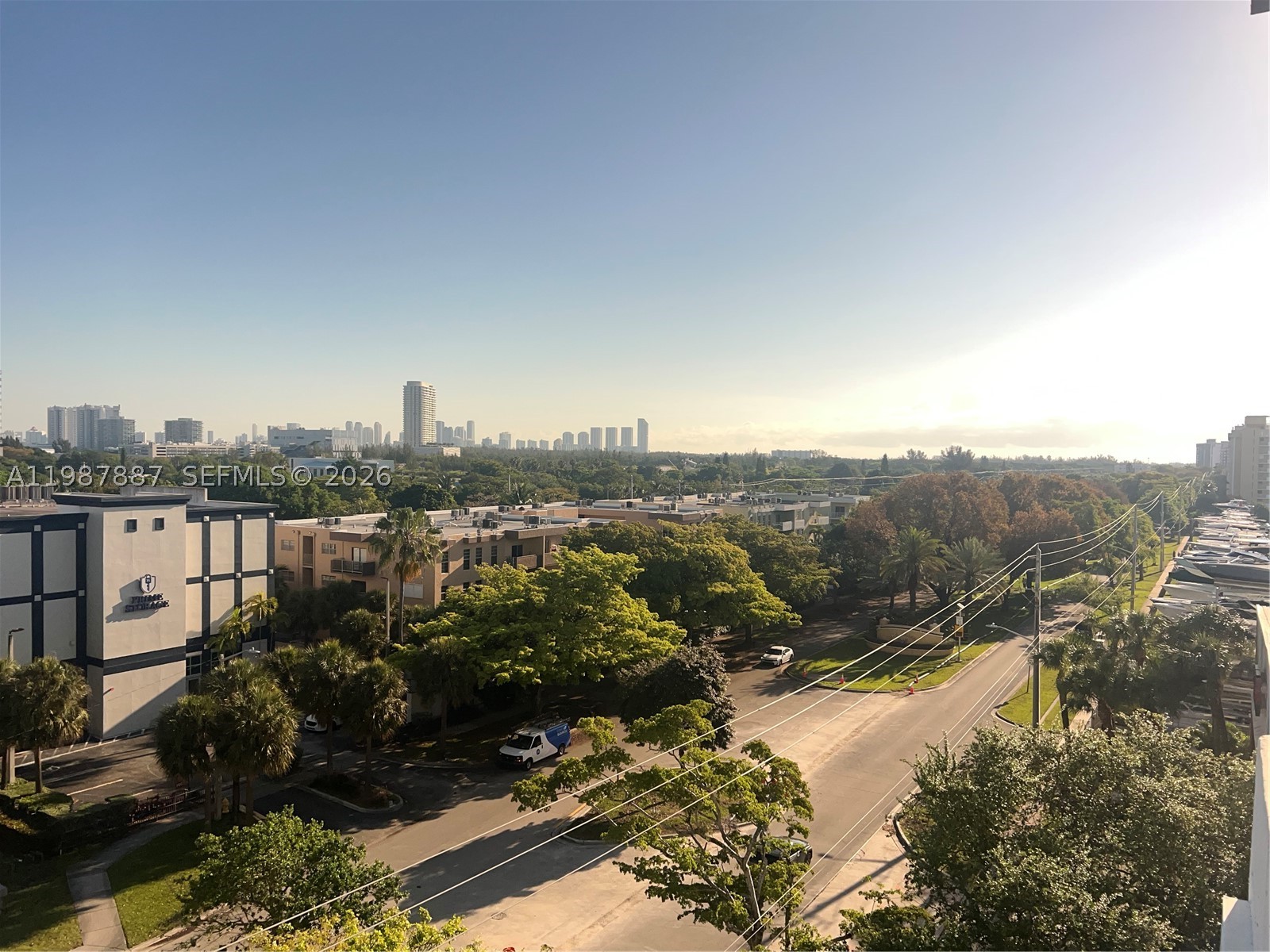 13499 Biscayne Blvd 613 Property Photo 8