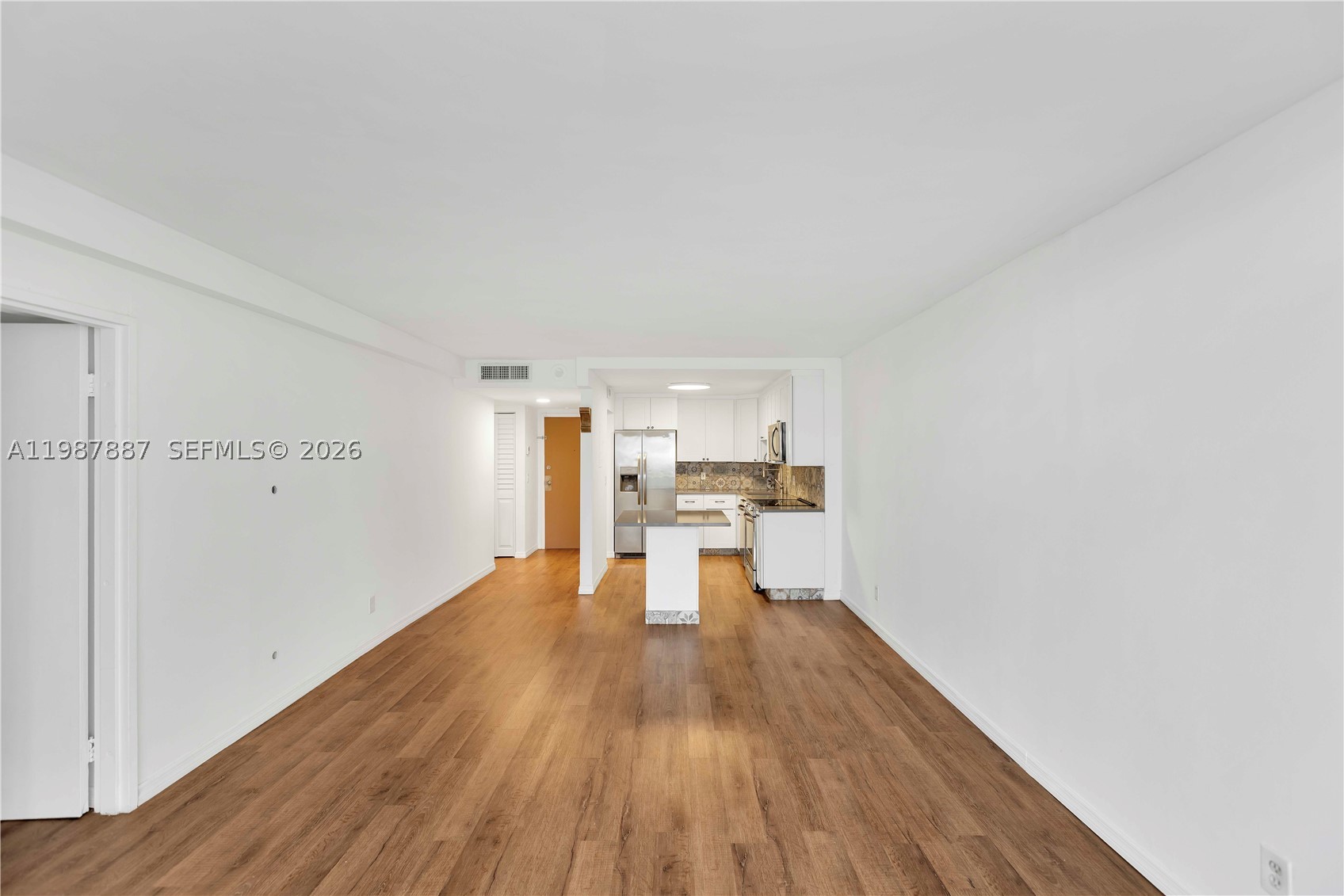13499 Biscayne Blvd 613 Property Photo 10