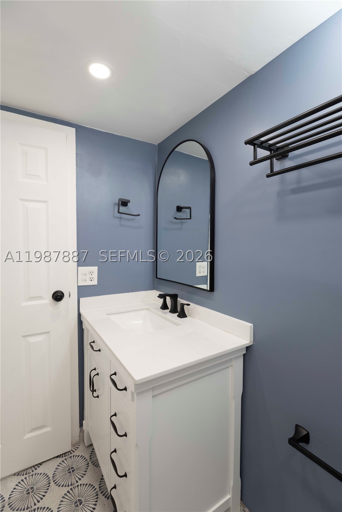 13499 Biscayne Blvd 613 Property Photo 17