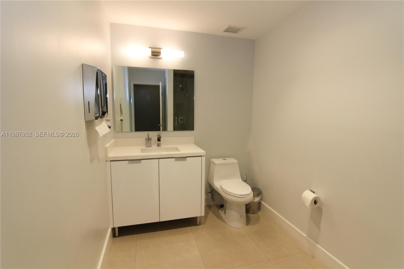 8119 Nw 33rd St 8119 Property Photo 13