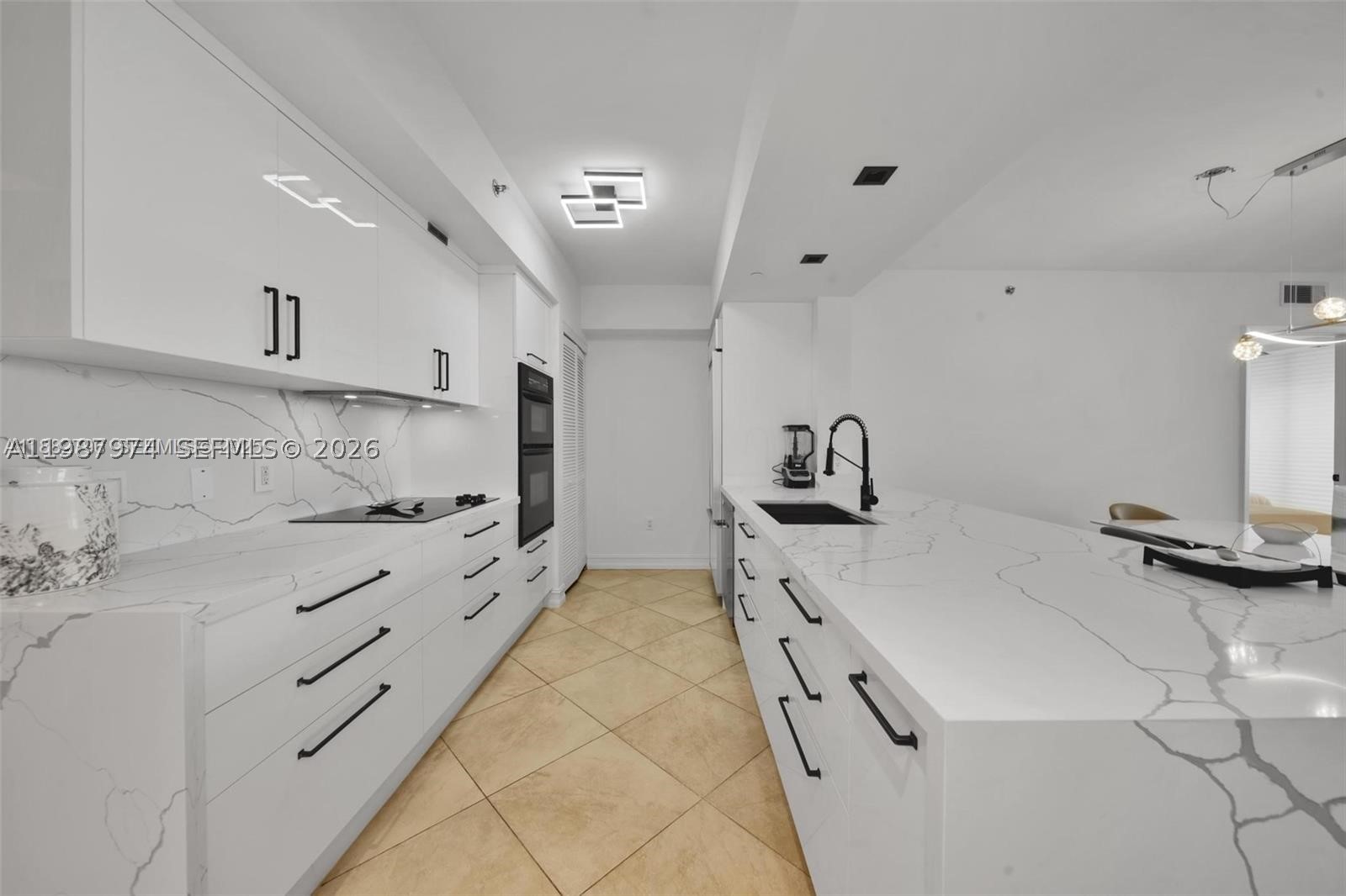 1830 S Ocean Dr 4704 Property Photo 1