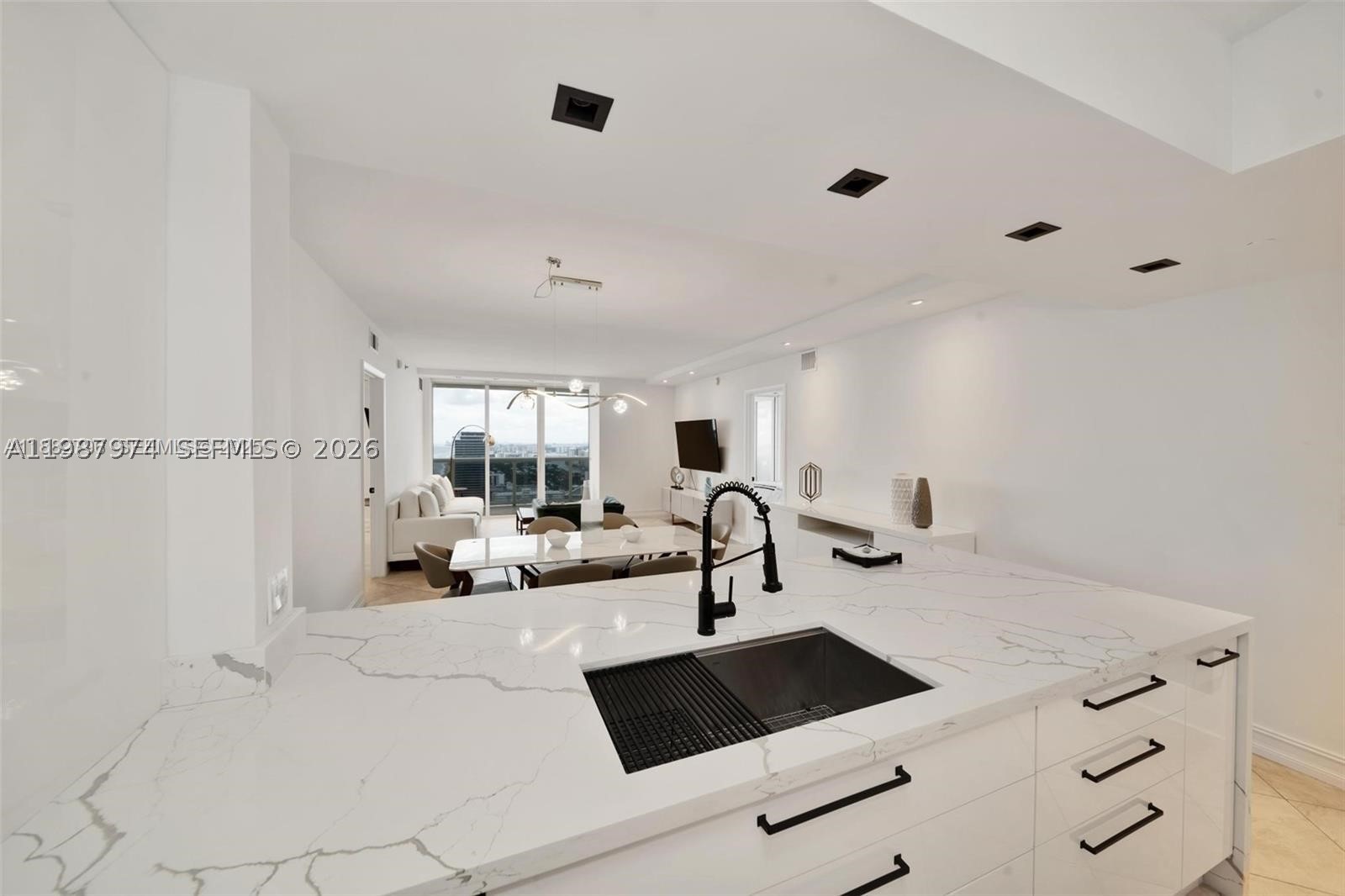 1830 S Ocean Dr 4704 Property Photo 3