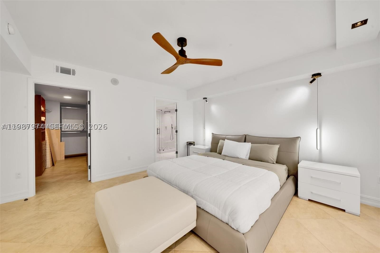 1830 S Ocean Dr 4704 Property Photo 15
