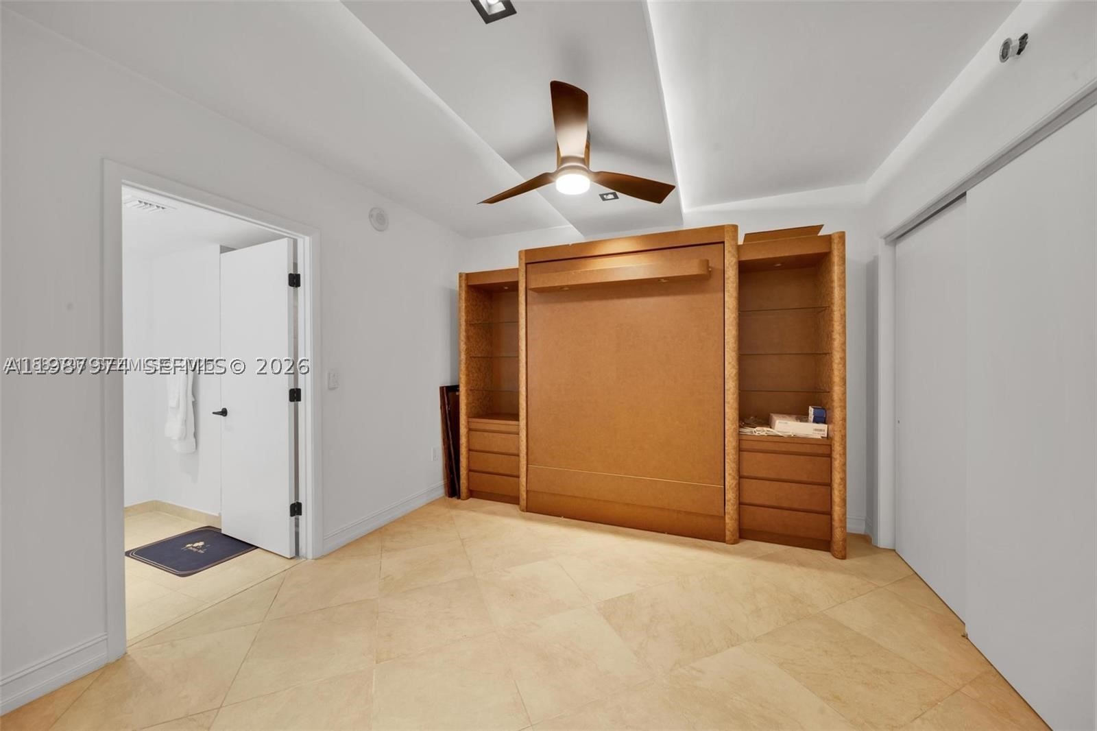 1830 S Ocean Dr 4704 Property Photo 20