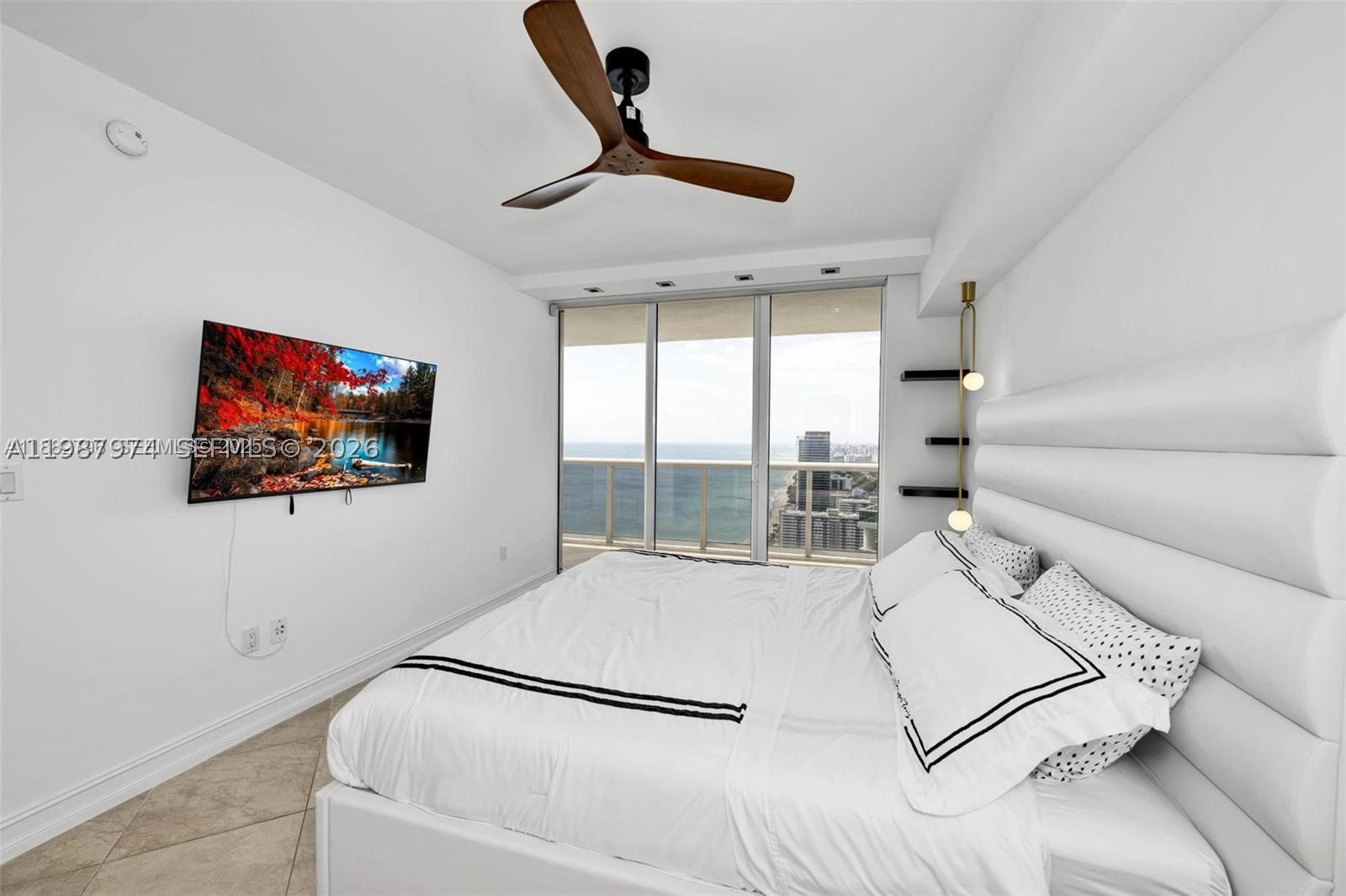 1830 S Ocean Dr 4704 Property Photo 21