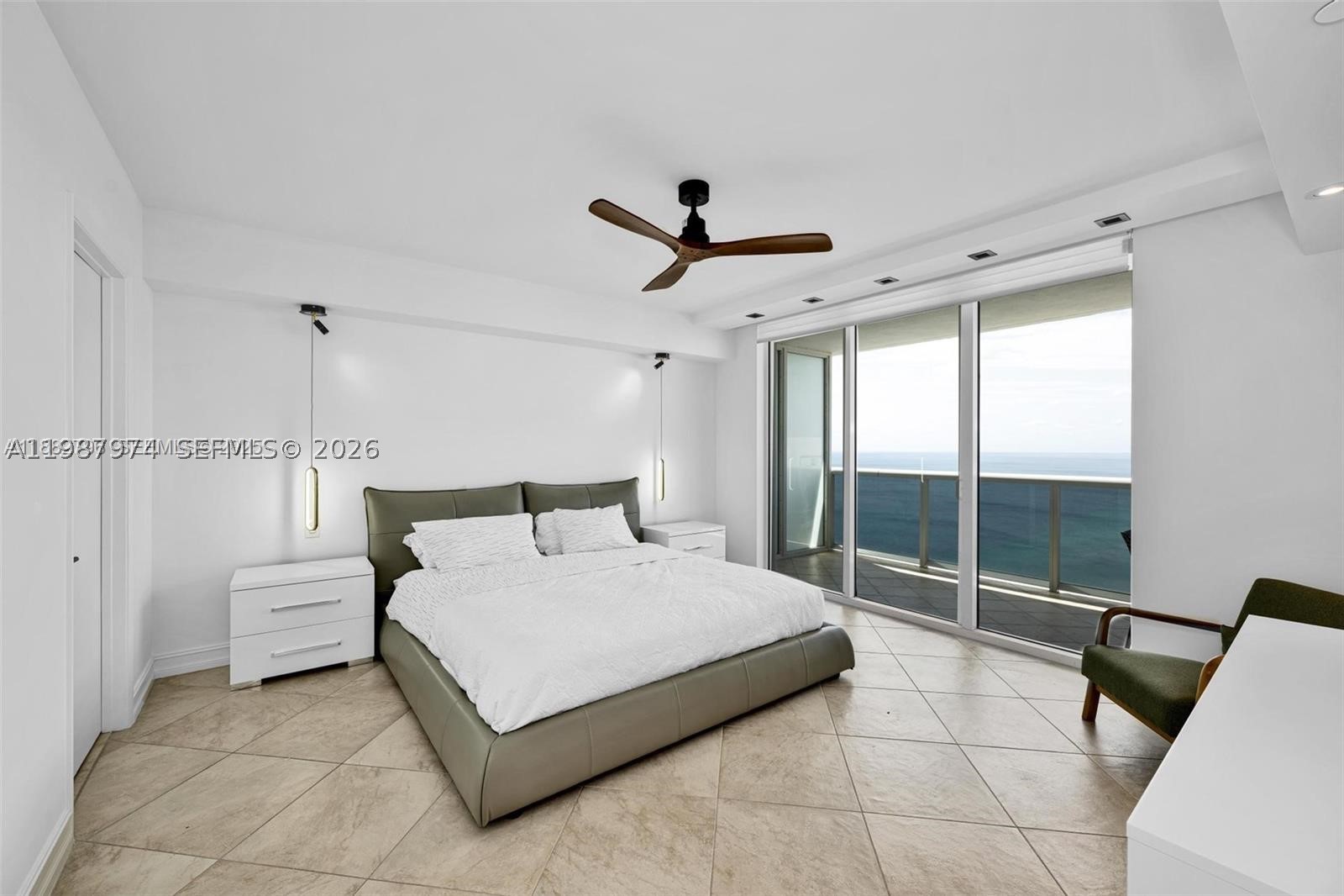 1830 S Ocean Dr 4704 Property Photo 23