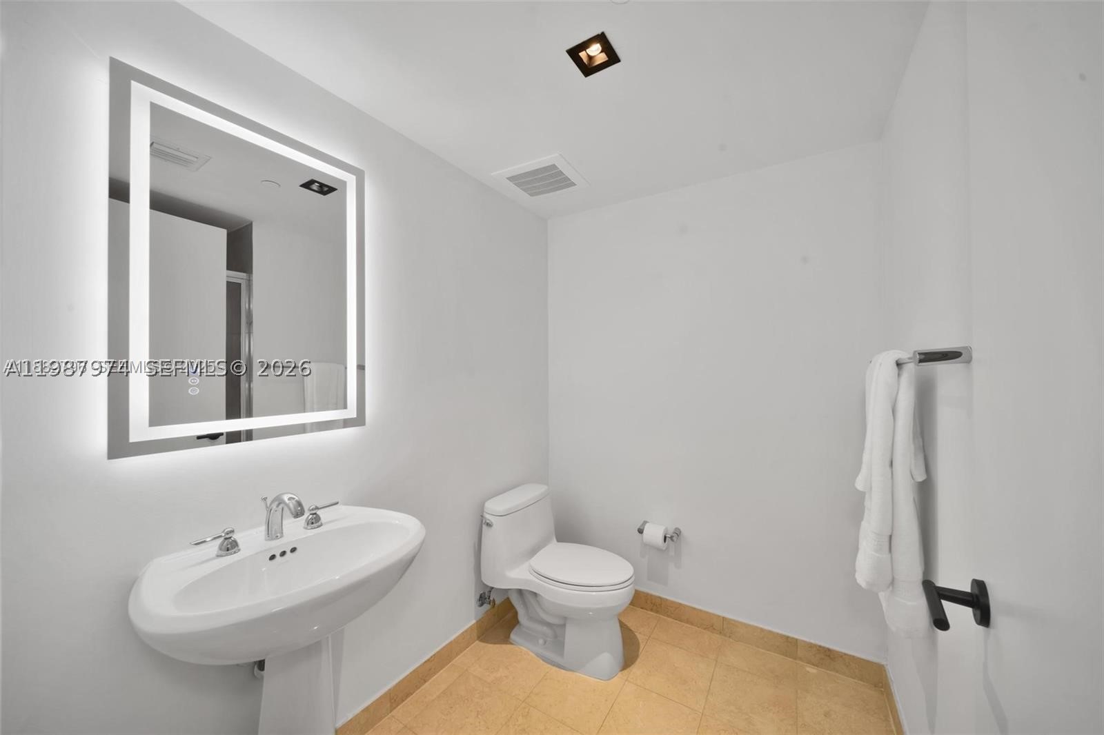 1830 S Ocean Dr 4704 Property Photo 25