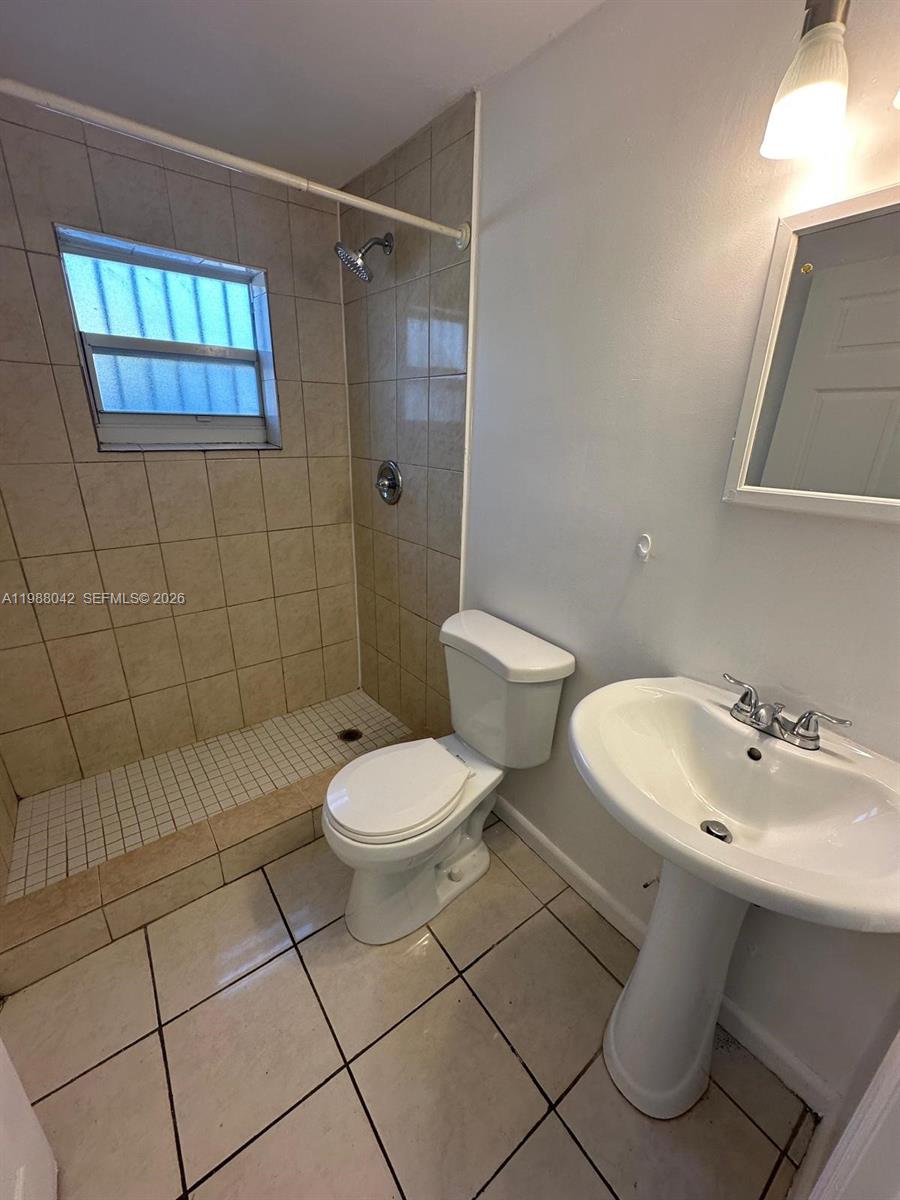 100 Ne 78th St 6 Property Photo 12