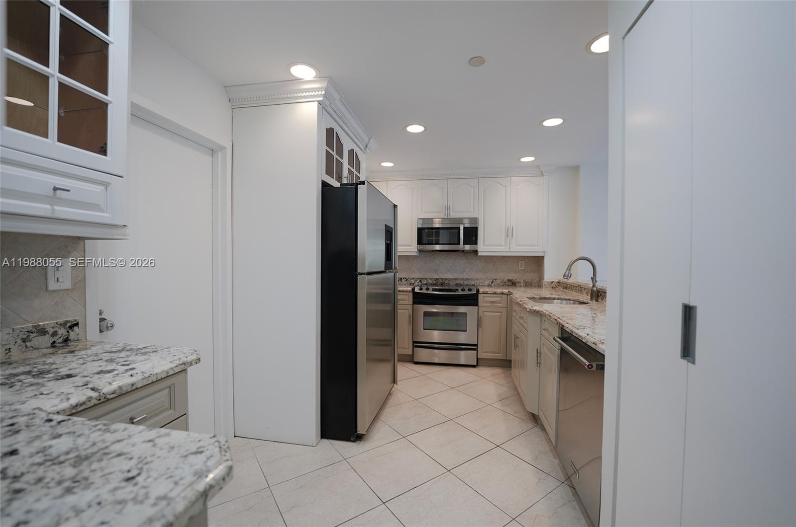 151 Crandon Blvd 320 Property Photo 5