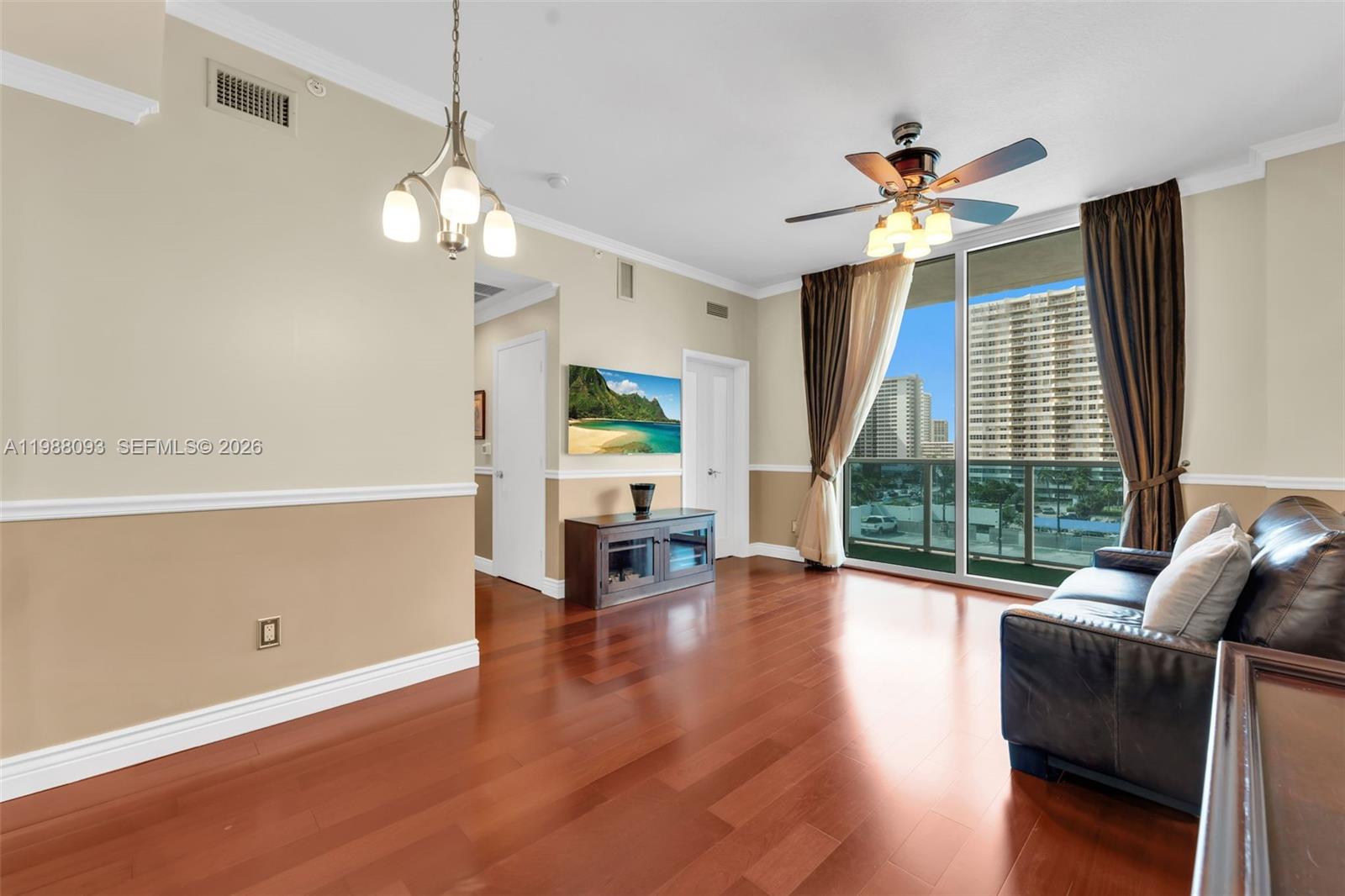 1945 S Ocean Dr 604 Property Photo 4
