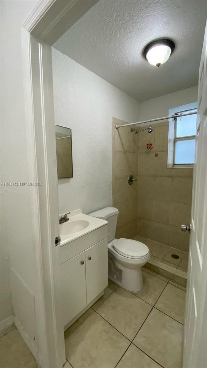 1021 Nw 3rd St 305 Property Photo 9
