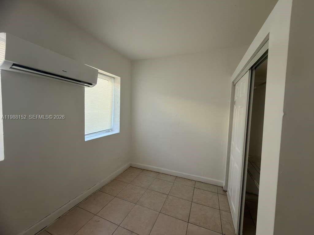 1021 Nw 3rd St 305 Property Photo 11