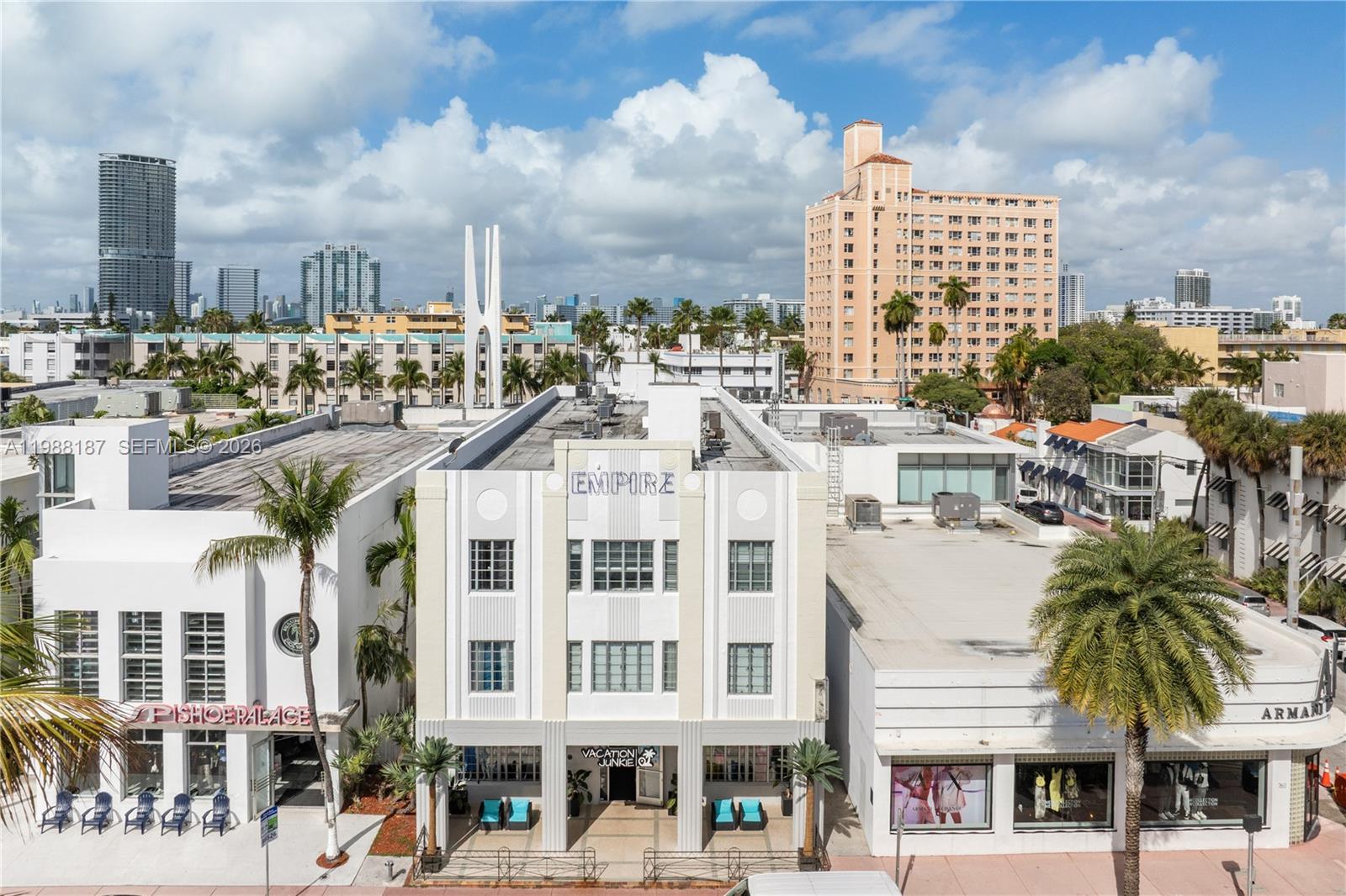 750 Collins Ave 302 Property Photo 1