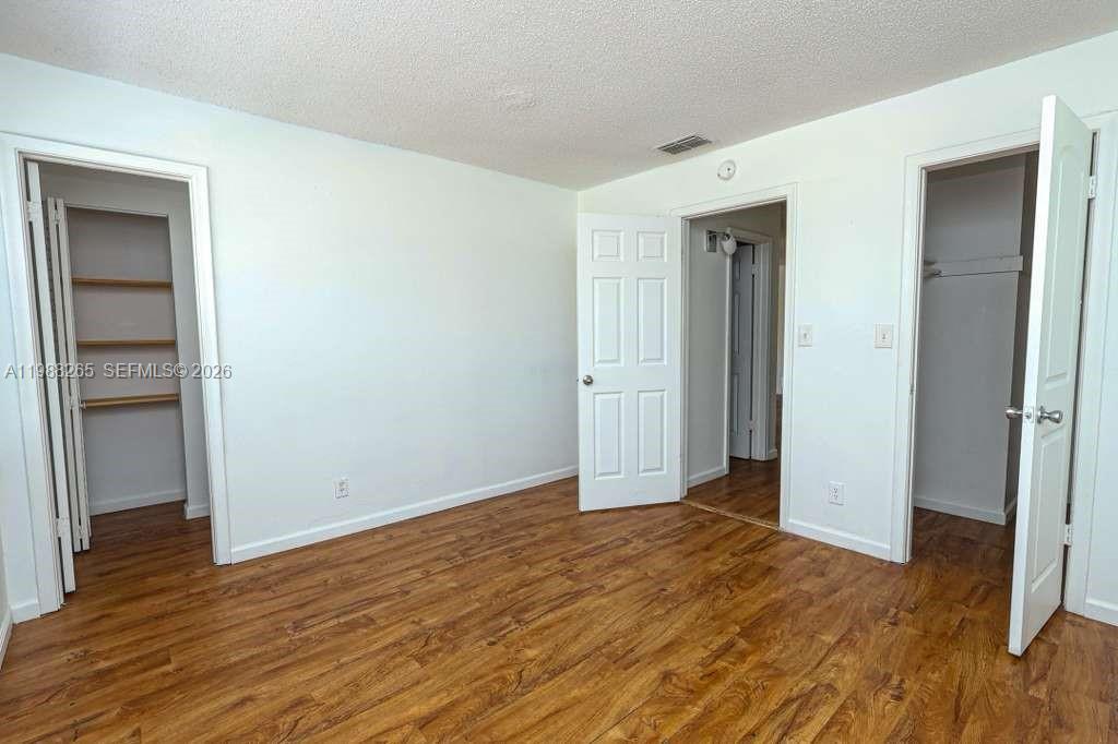 4103 Riverside Dr Property Photo 7