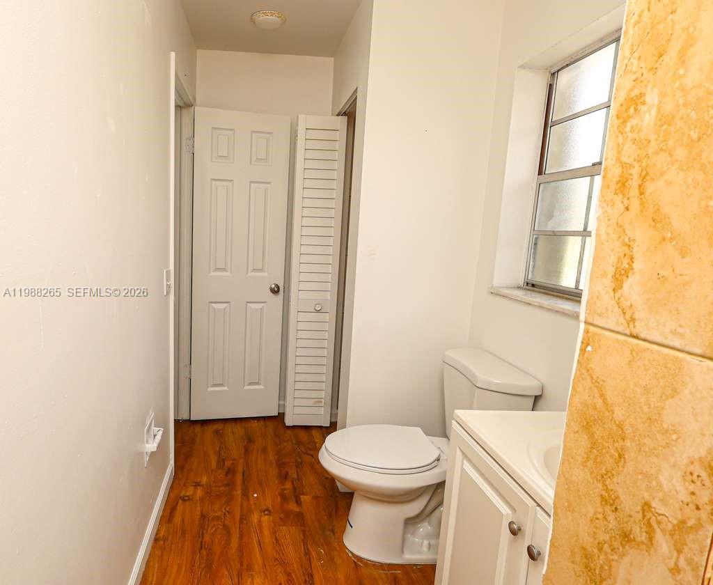 4103 Riverside Dr Property Photo 9