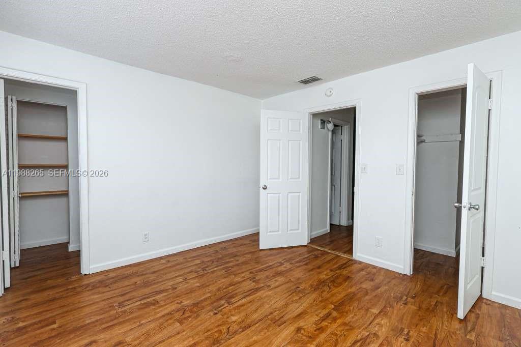 4103 Riverside Dr Property Photo 10