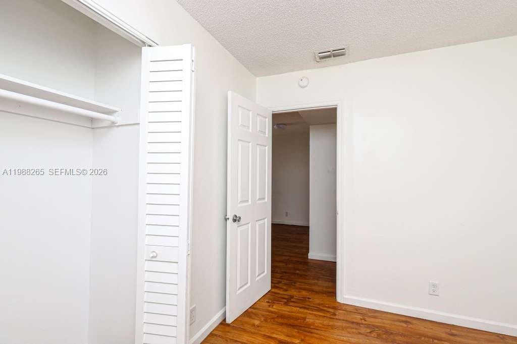 4103 Riverside Dr Property Photo 14