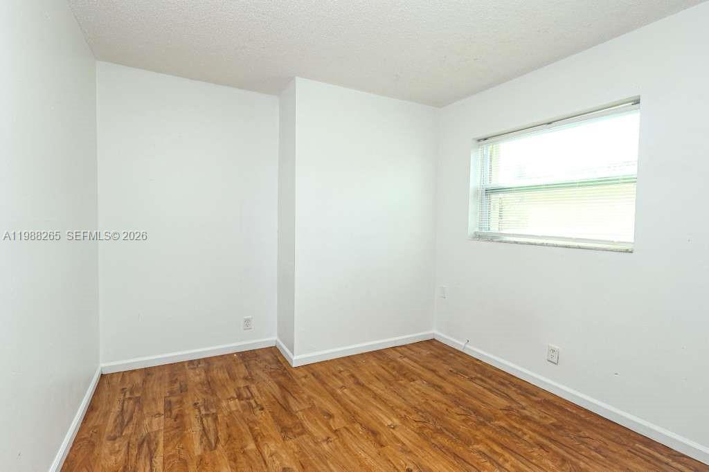 4103 Riverside Dr Property Photo 22