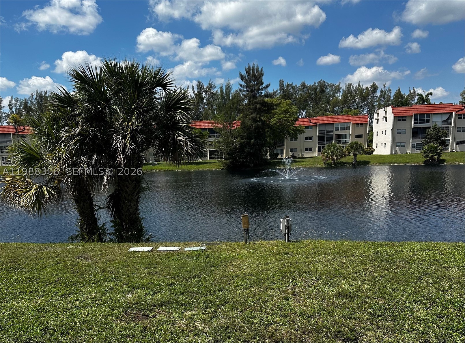 2701 E Sunrise Lakes Dr 209 Property Photo 12