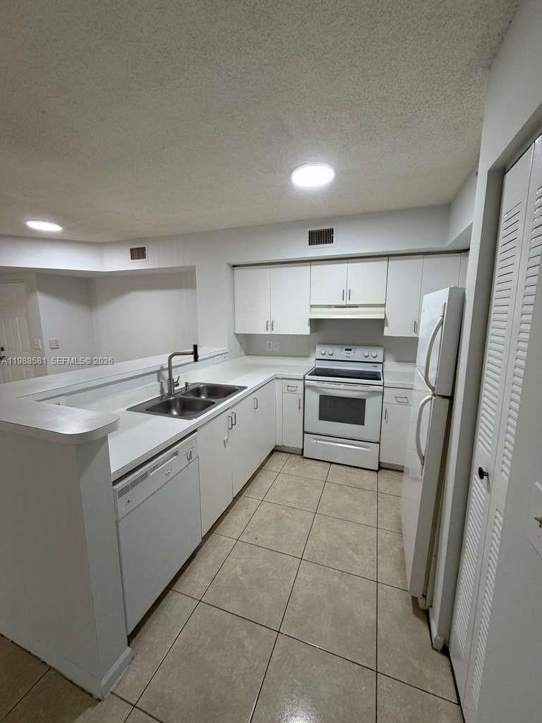 2173 Renaissance Blvd 101 Property Photo 9