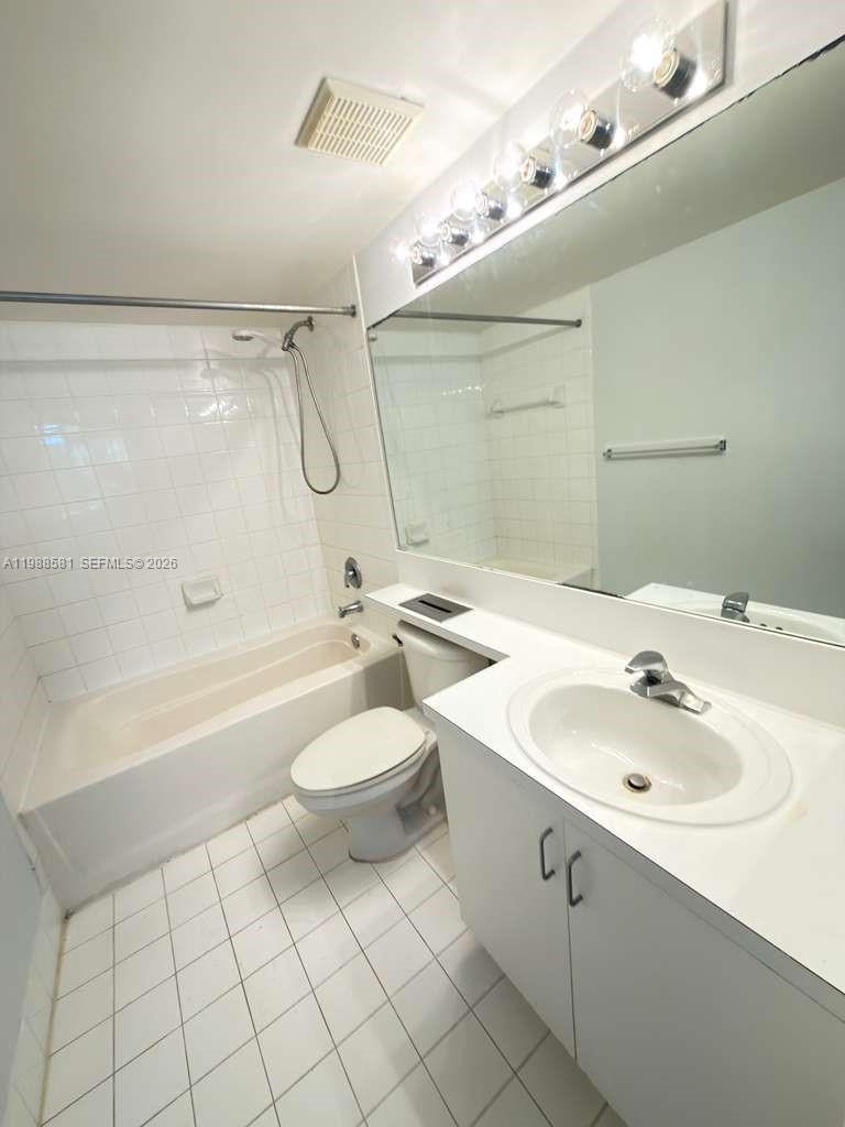 2173 Renaissance Blvd 101 Property Photo 20