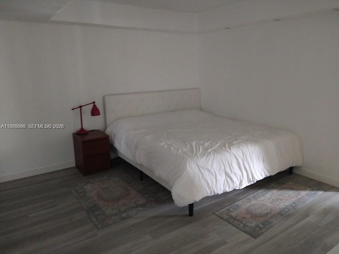 6039 Collins Ave 1710 Property Photo 13