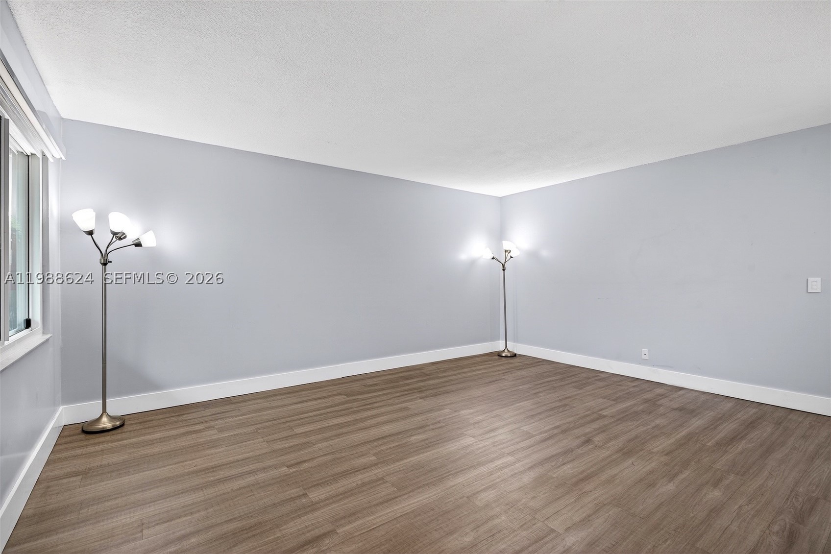 1301 Sw 134th Way 313b Property Photo 5