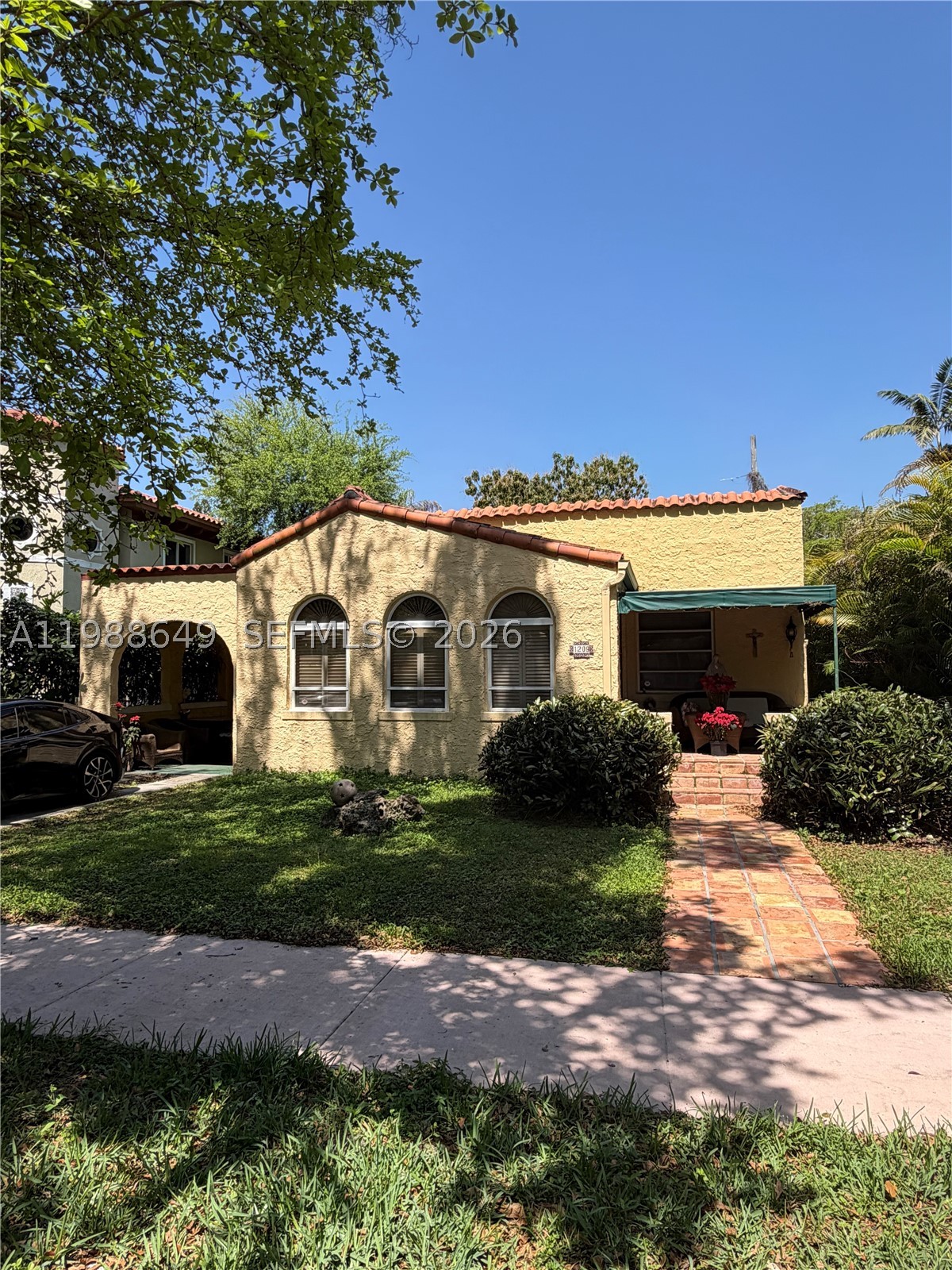 1209 Mariana Ave Property Photo 1