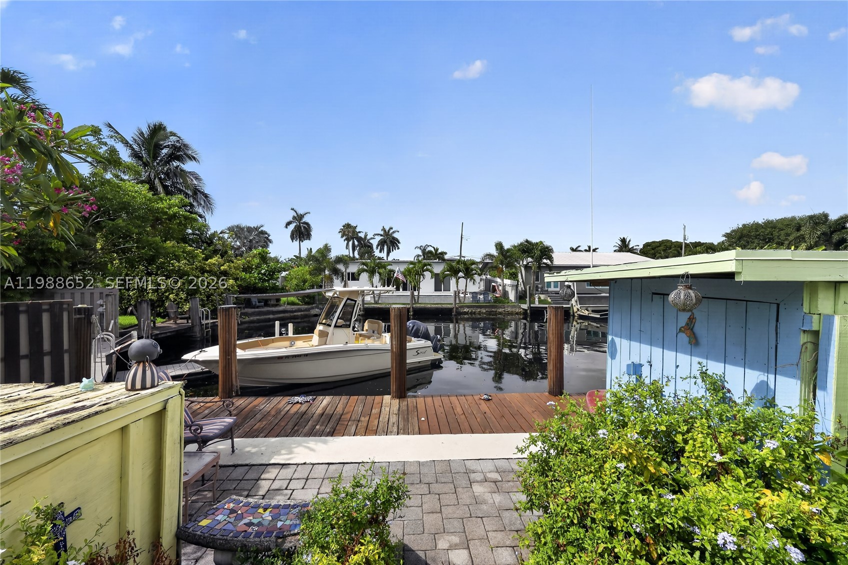1004 Mandarin Isle Property Photo 8