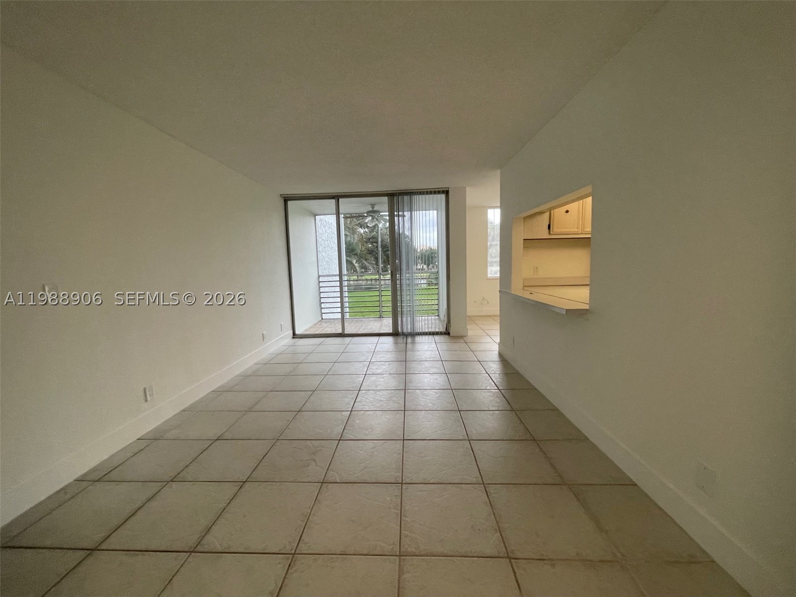 9441 Live Oak Pl 209 Property Photo 4